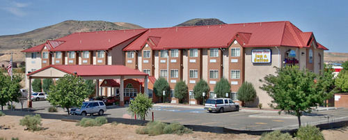 Western Skies Inn & Suites Los Lunas Exterior foto