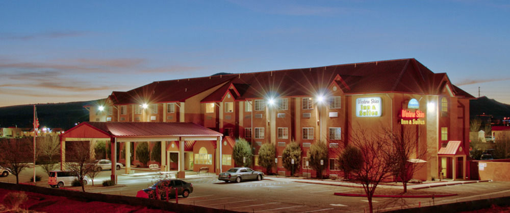 Western Skies Inn & Suites Los Lunas Exterior foto